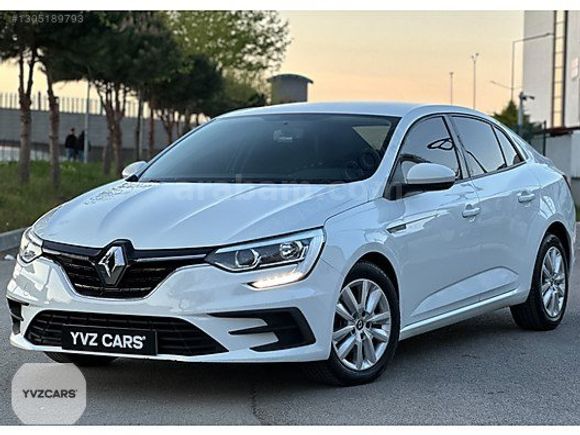 YVZ CARS 2021 RENAULT MEGANE 1.3TCE JOY COMFORT-EDC-AIR-19'JANT
