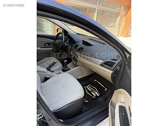MEGANE 3 MASRAFSIZ DEĞİŞENSİZ 1.5 dCi BAKIMLI