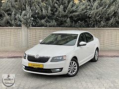 DEĞİŞENSİZ OCTAVİA 1.6 TDİ Elegance otomatik