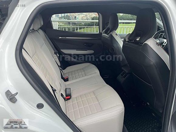 2024 Tescil Renault Megane E-Tech İCONİC EV60 218 Hp Beyaz&Siyah