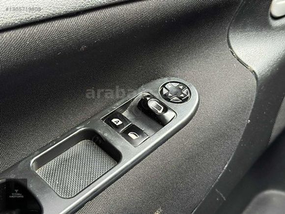 TİTAN MOTORS 233 BİN KMDE PEUGEOT 207 1.4 HDI 70 HP
