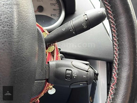 TİTAN MOTORS 233 BİN KMDE PEUGEOT 207 1.4 HDI 70 HP