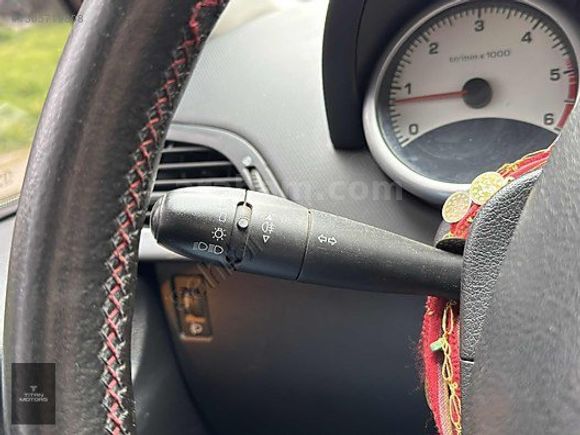 TİTAN MOTORS 233 BİN KMDE PEUGEOT 207 1.4 HDI 70 HP