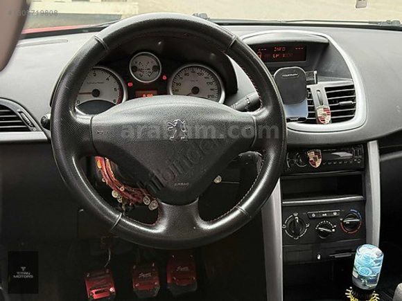 TİTAN MOTORS 233 BİN KMDE PEUGEOT 207 1.4 HDI 70 HP
