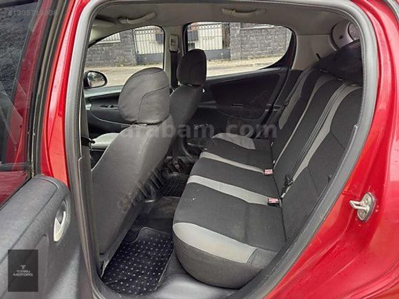 TİTAN MOTORS 233 BİN KMDE PEUGEOT 207 1.4 HDI 70 HP