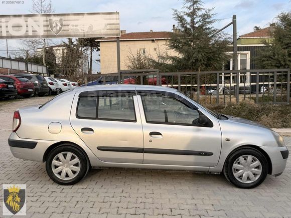 2005 BENZİN*LPG 1 PARÇA BOYALI.