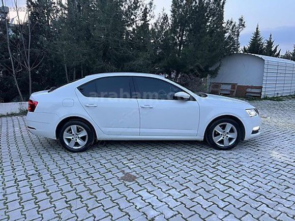 2018 SKODA OCTAVİA OPTİMAL