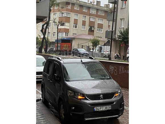CAM TAVAN Peugeot Rifter 1.5 BlueHDI Allure 2021 Model 