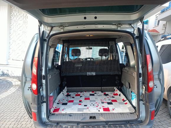 Sahibinden Renault Kangoo Multix 1.5 dCi Authentique 2011 Model