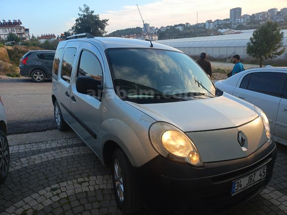 Sahibinden Renault Kangoo Multix 1.5 dCi Authentique 2011 Model