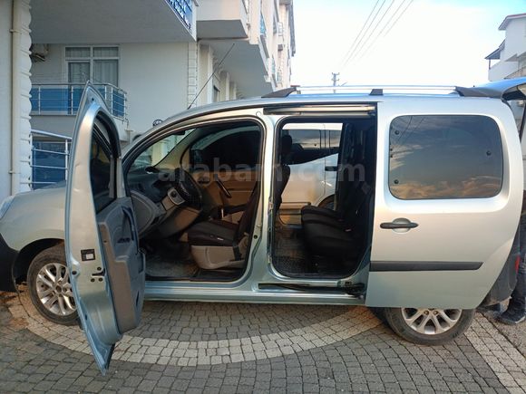 Sahibinden Renault Kangoo Multix 1.5 dCi Authentique 2011 Model