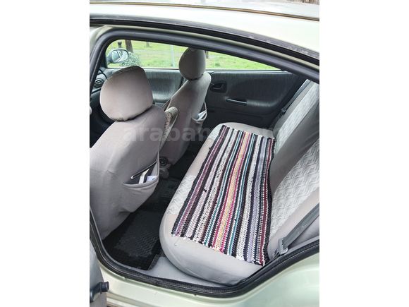 Sahibinden Renault Megane 1.4 Authentique 2001 Model 