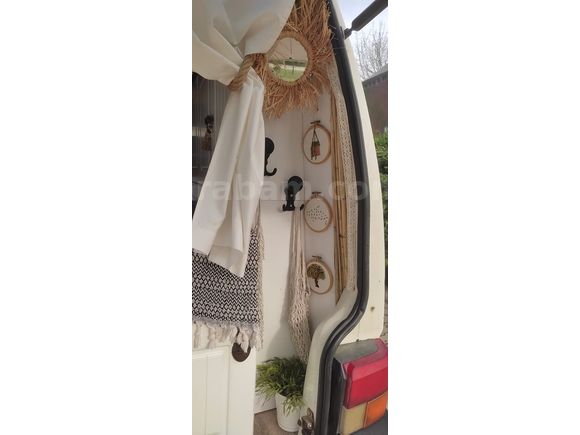 Sahibinden düşük km, özenle yapılmış karavan.