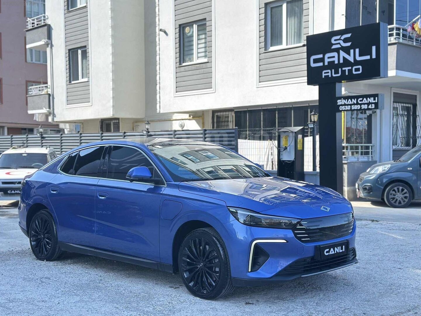 Galeriden TOGG T10F V2 Uzun Menzil 2025 Model Ordu 8.000 km Mavi 4
