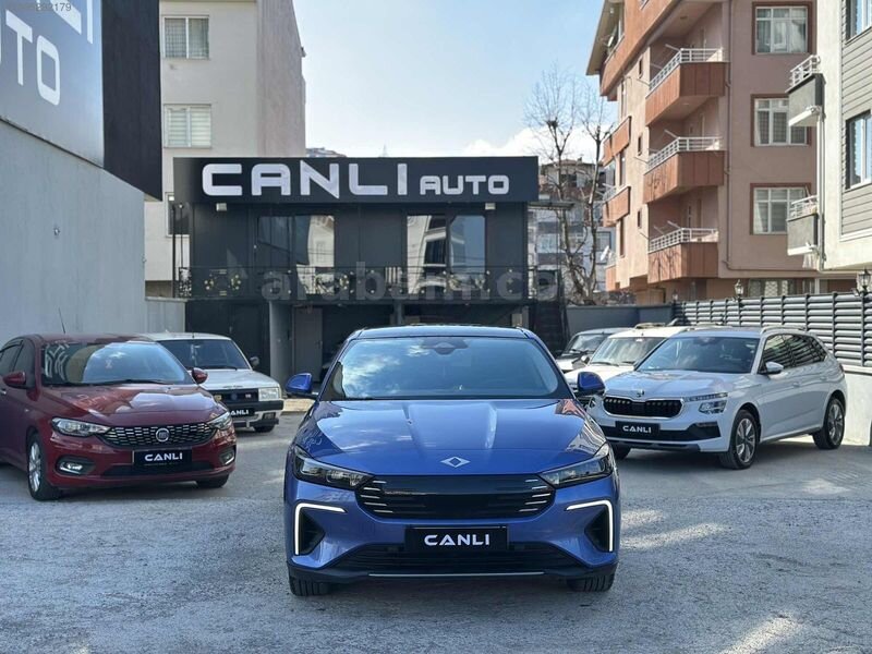 Galeriden TOGG T10F V2 Uzun Menzil 2025 Model Ordu 8.000 km Mavi