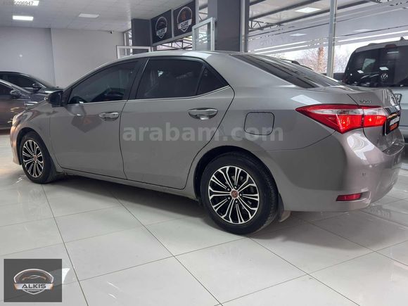 2015 MODEL TOYOTA COROLLA 1.6 TOUCH OTOMATİK VİTES 77 BiN KMDE