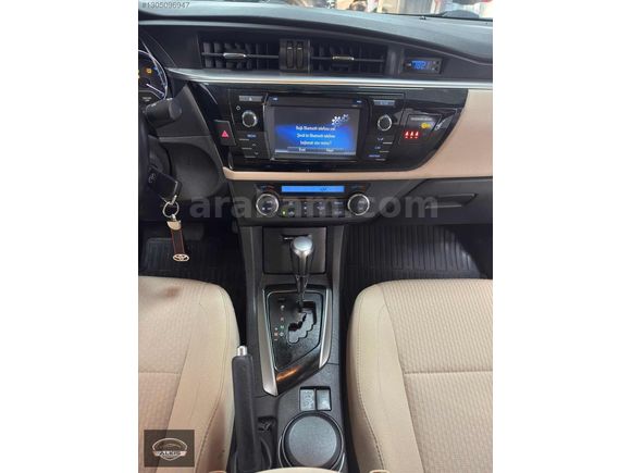 2015 MODEL TOYOTA COROLLA 1.6 TOUCH OTOMATİK VİTES 77 BiN KMDE