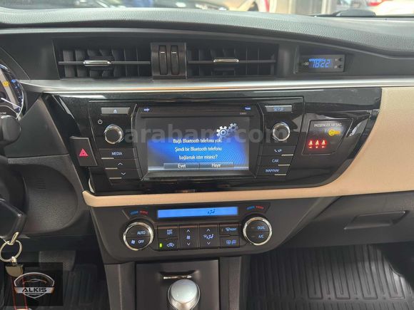2015 MODEL TOYOTA COROLLA 1.6 TOUCH OTOMATİK VİTES 77 BiN KMDE