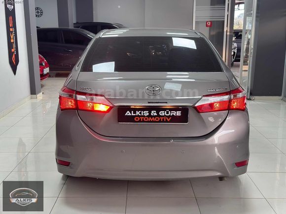 2015 MODEL TOYOTA COROLLA 1.6 TOUCH OTOMATİK VİTES 77 BiN KMDE