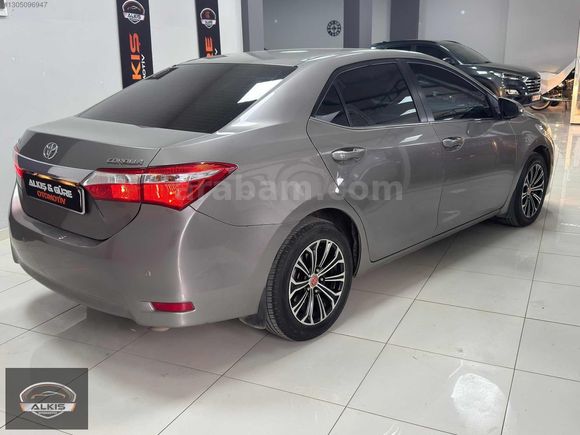 2015 MODEL TOYOTA COROLLA 1.6 TOUCH OTOMATİK VİTES 77 BiN KMDE