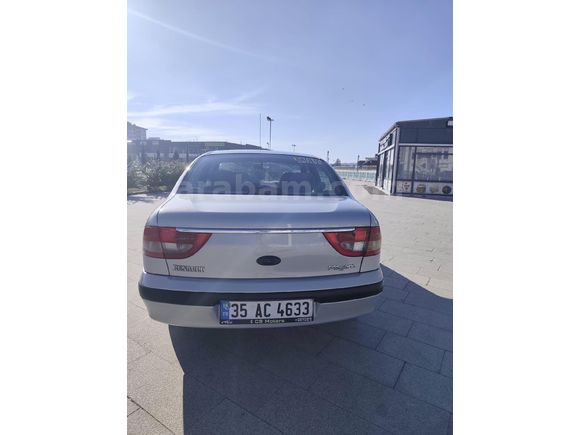 Galeriden Renault Megane 1.6 Expression 2003 Model Uşak
