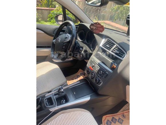 Sahibinden Citroen C4 1.6 e-HDi Confort 2012 Model 