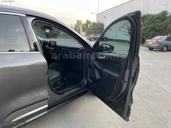 2023 MODEL 27 BİNDE HATASIZ BOYASIZ FORD KUGA VİGNALE.