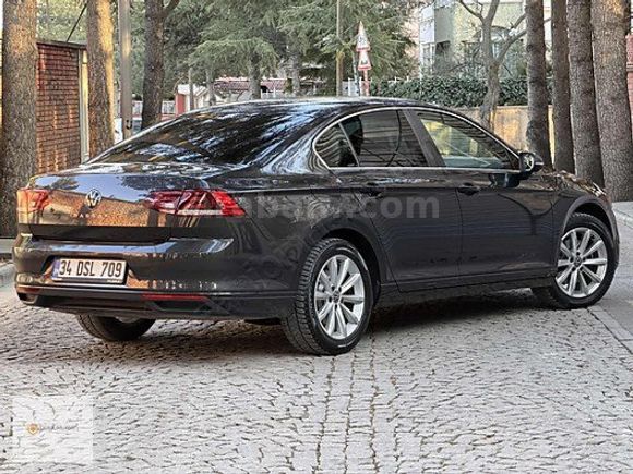 Büyüktekin'den 2020 Vw Passat 1.5 Tsi 95BinKm+YeniLogo+Değişensz
