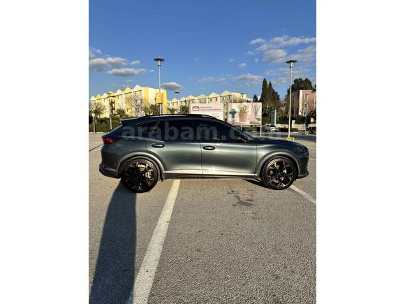 PAZARLIKSIZ Cupra Formentor 1.5 TSI 2024 Model İzmir 40.600 km Füme