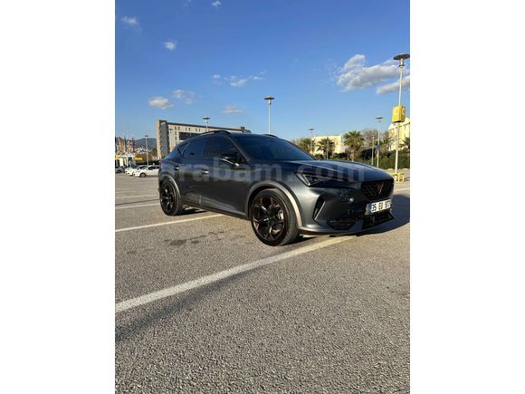 PAZARLIKSIZ Cupra Formentor 1.5 TSI 2024 Model İzmir 40.600 km Füme