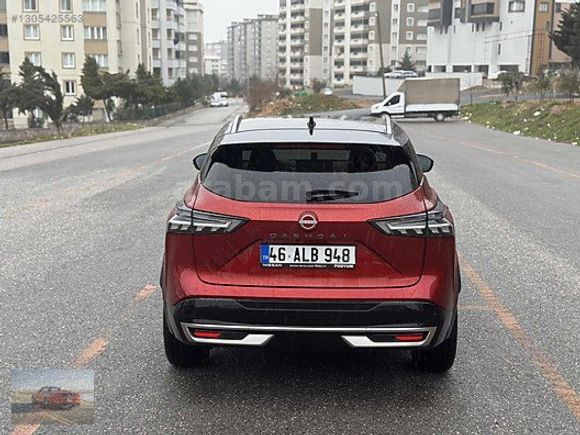 BOYASZ2025ÇIKIŞLI QASHQAİ 1.3DIG-T C.TAVAN.Ş.TAKP.E.BAGAJ 9700KM