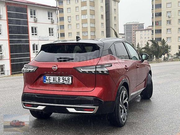 BOYASZ2025ÇIKIŞLI QASHQAİ 1.3DIG-T C.TAVAN.Ş.TAKP.E.BAGAJ 9700KM