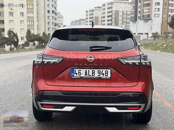 BOYASZ2025ÇIKIŞLI QASHQAİ 1.3DIG-T C.TAVAN.Ş.TAKP.E.BAGAJ 9700KM