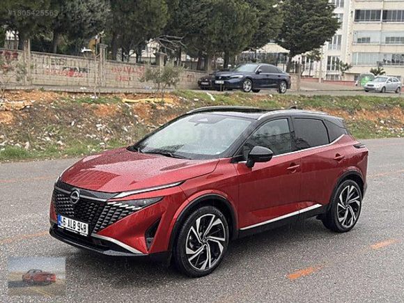 BOYASZ2025ÇIKIŞLI QASHQAİ 1.3DIG-T C.TAVAN.Ş.TAKP.E.BAGAJ 9700KM