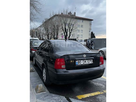 Passat 1.8 1999 Model 