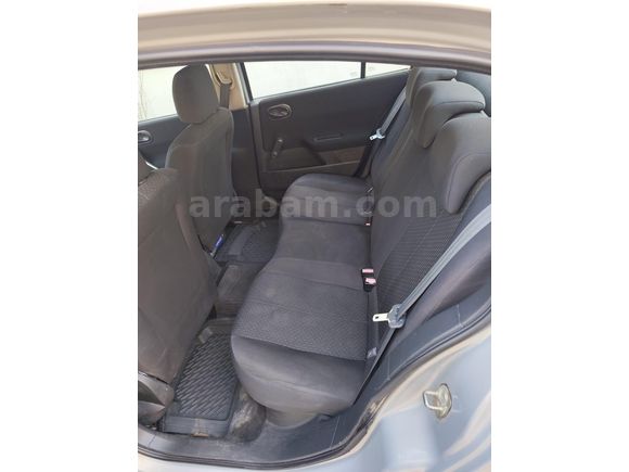 Sahibinden Renault Megane 1.6 Dynamique 2004 Model