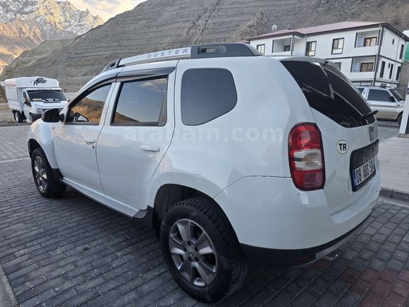 SAHİBİNDEN SATILIK DACİA DUSTER 4X4 LAURETTE 144000 KM