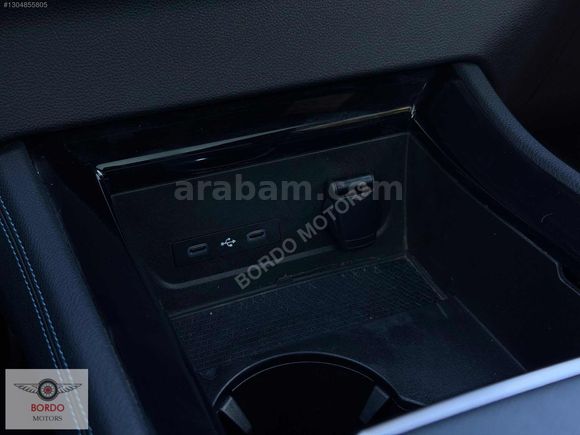 BORDO'DAN 2023 RENAULT AUSTRAL 1.3 HYBRİD