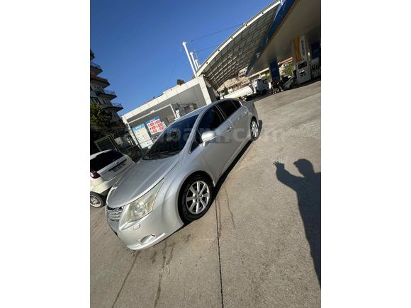 Sahibinden Toyota Avensis 1.6 Elegant Extra 2011 Model 