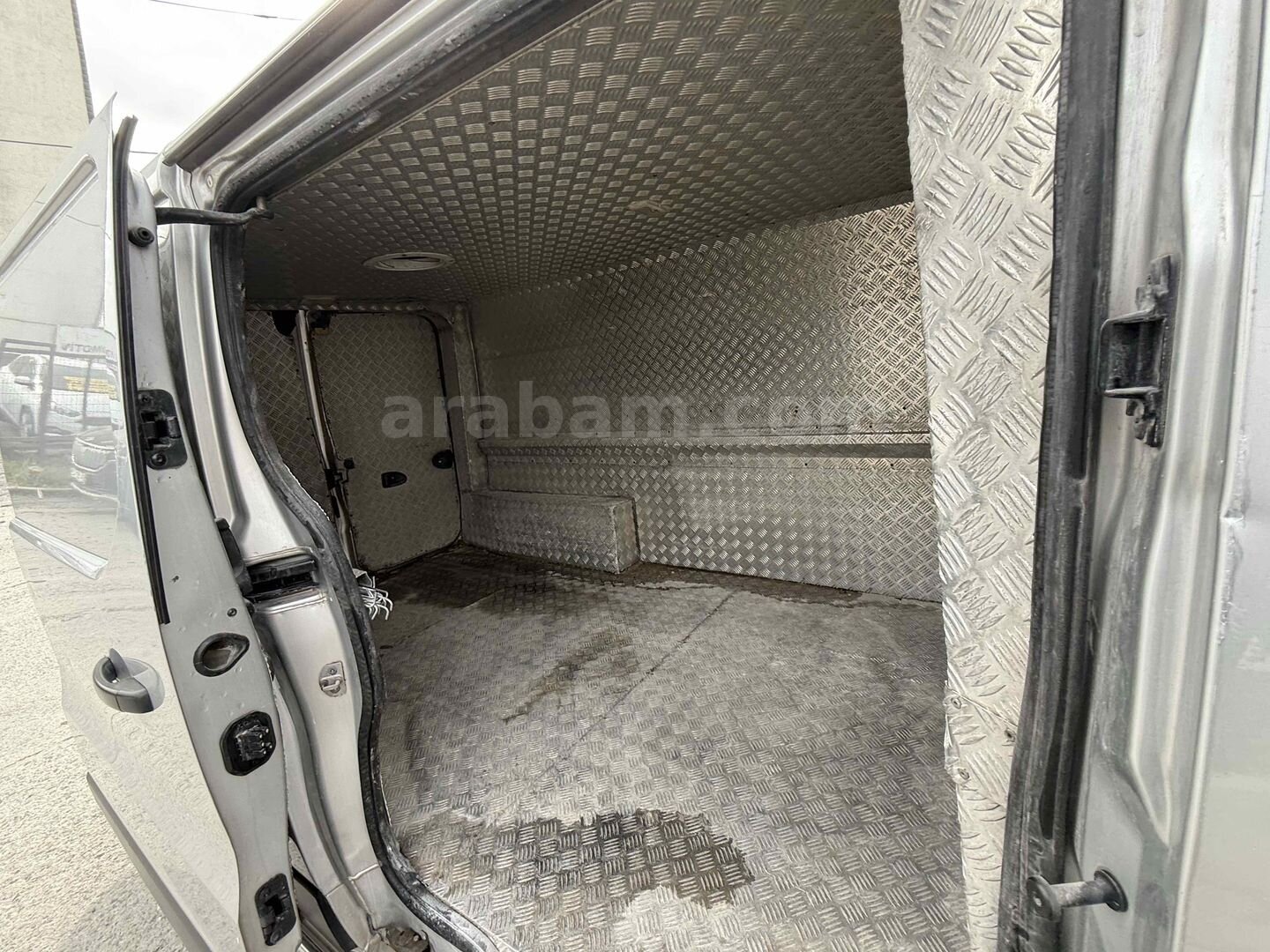 Galeriden Renault Trafic 1.6 DCI Grand Confort 2019 Model İstanbul 250.000 km Gri (metalik) 6