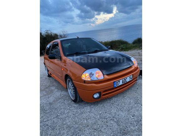 Sahibinden Renault Clio 1.6 RXT 2000 Model Antalya
