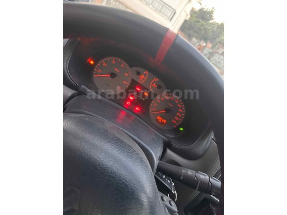 Sahibinden Renault Clio 1.6 RXT 2000 Model Antalya