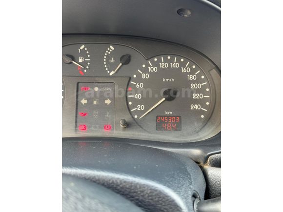 Sahibinden Renault Clio 1.4 RNA 2001 Model