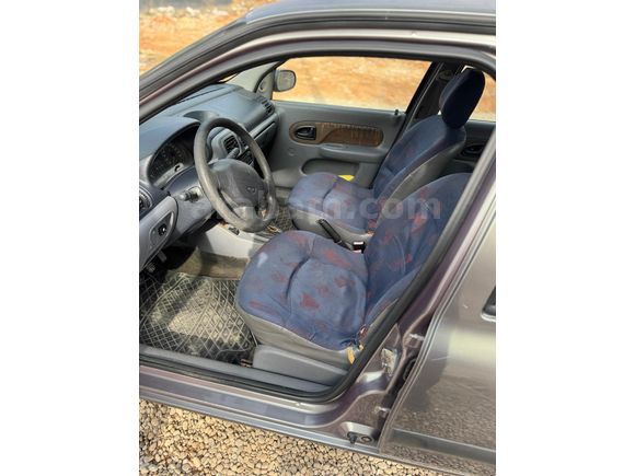 Sahibinden Renault Clio 1.4 RNA 2001 Model