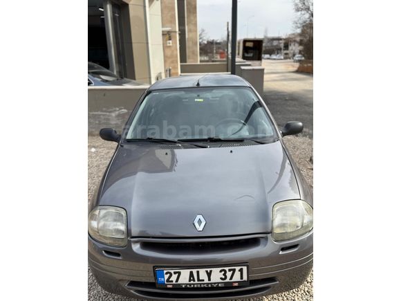 Sahibinden Renault Clio 1.4 RNA 2001 Model