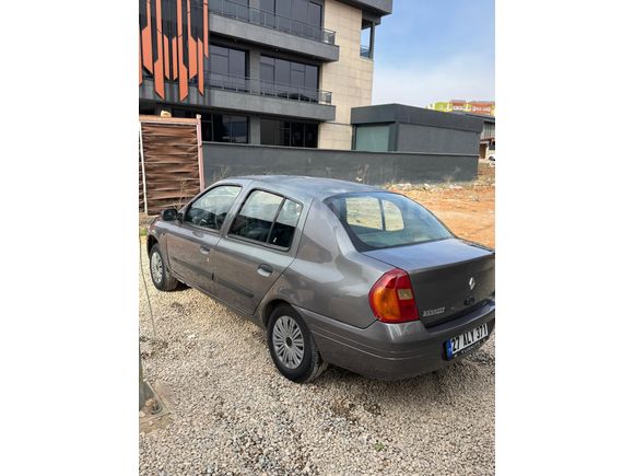Sahibinden Renault Clio 1.4 RNA 2001 Model