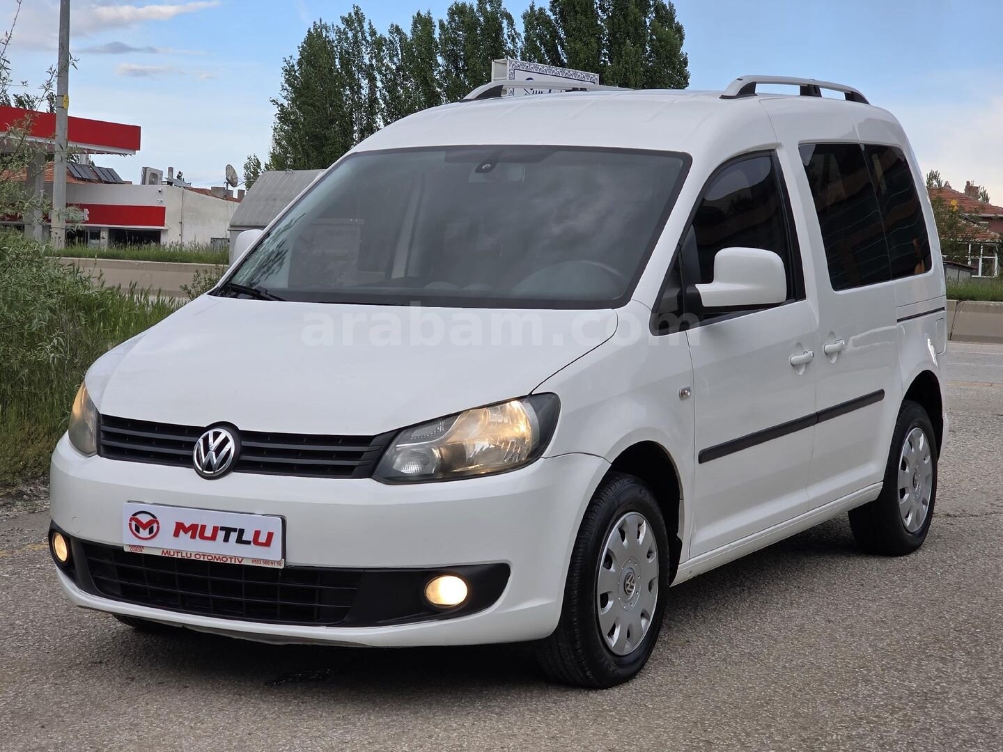 Galeriden Volkswagen Caddy 1.6 TDI Trendline 2013 Model Ankara 179.000 km Beyaz 2