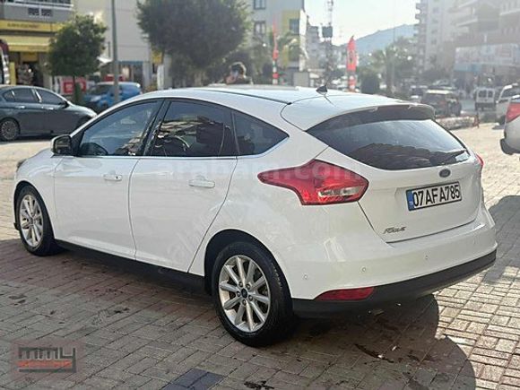 2015 FORD FOCUS TİTANİUM HB SANROOF GÜNCEL EXP.ANAHT. ÇLŞ-FULL