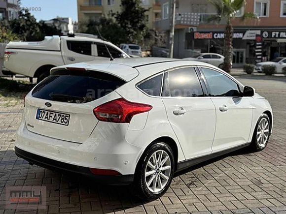 2015 FORD FOCUS TİTANİUM HB SANROOF GÜNCEL EXP.ANAHT. ÇLŞ-FULL