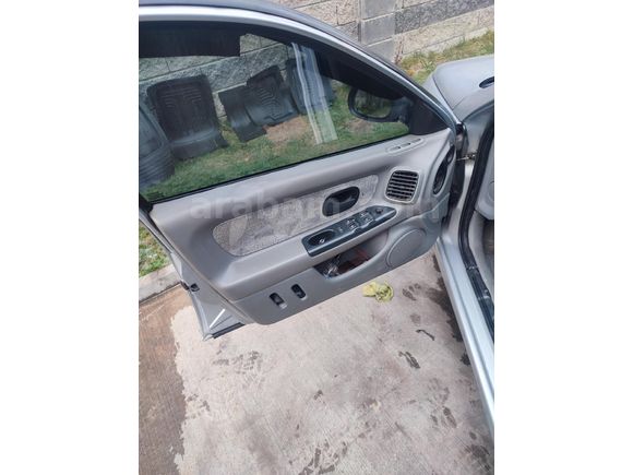 Sahibinden Renault Laguna 1.8 RXE 2000 Model